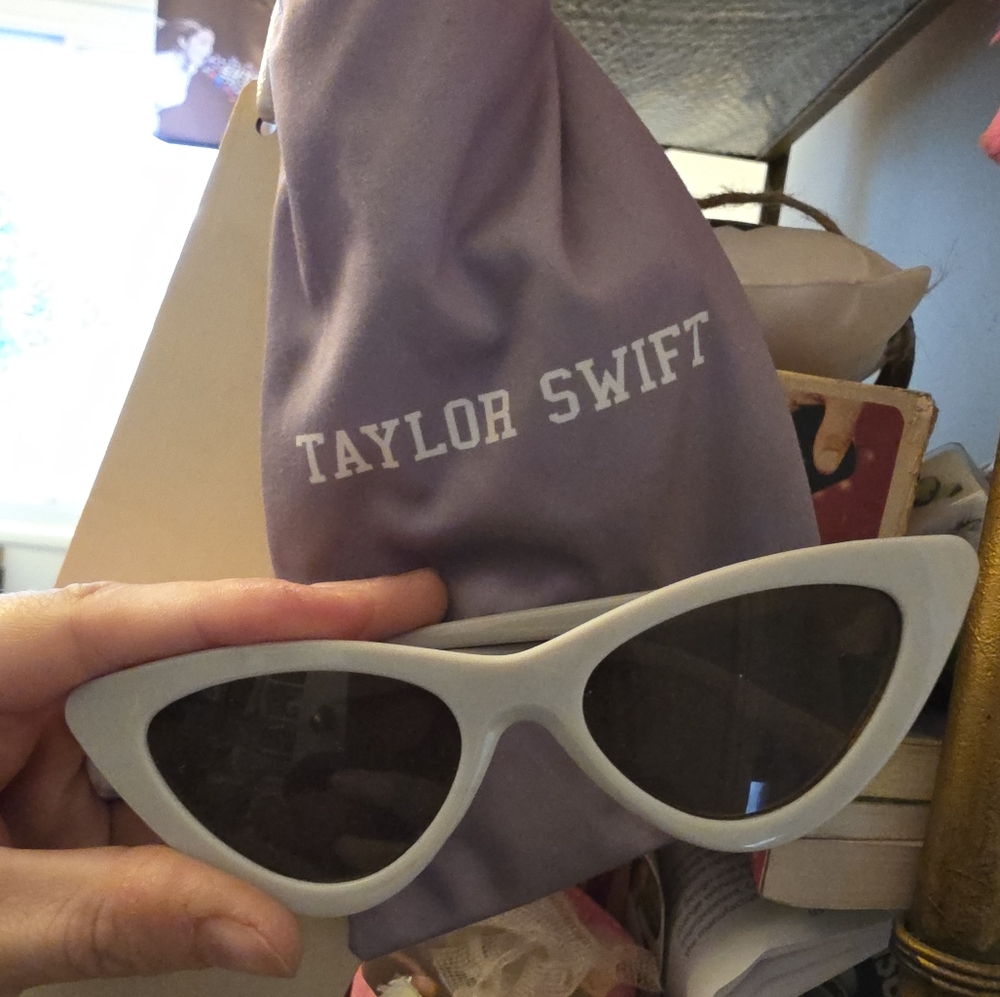 Taylor Swift Purple Sunglasses
